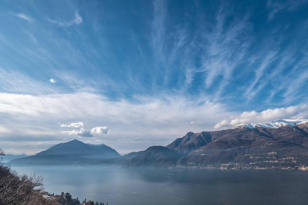 Beautiful Poolside And Stunning Lake View Gardenia Bellano Exterior foto